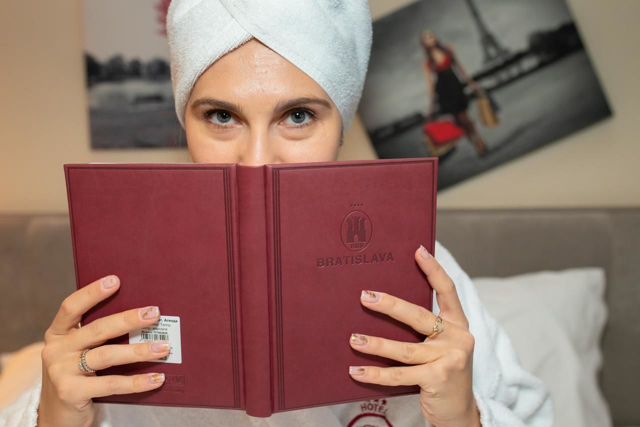 Отель Bratislava Hotel Kyiv Киев