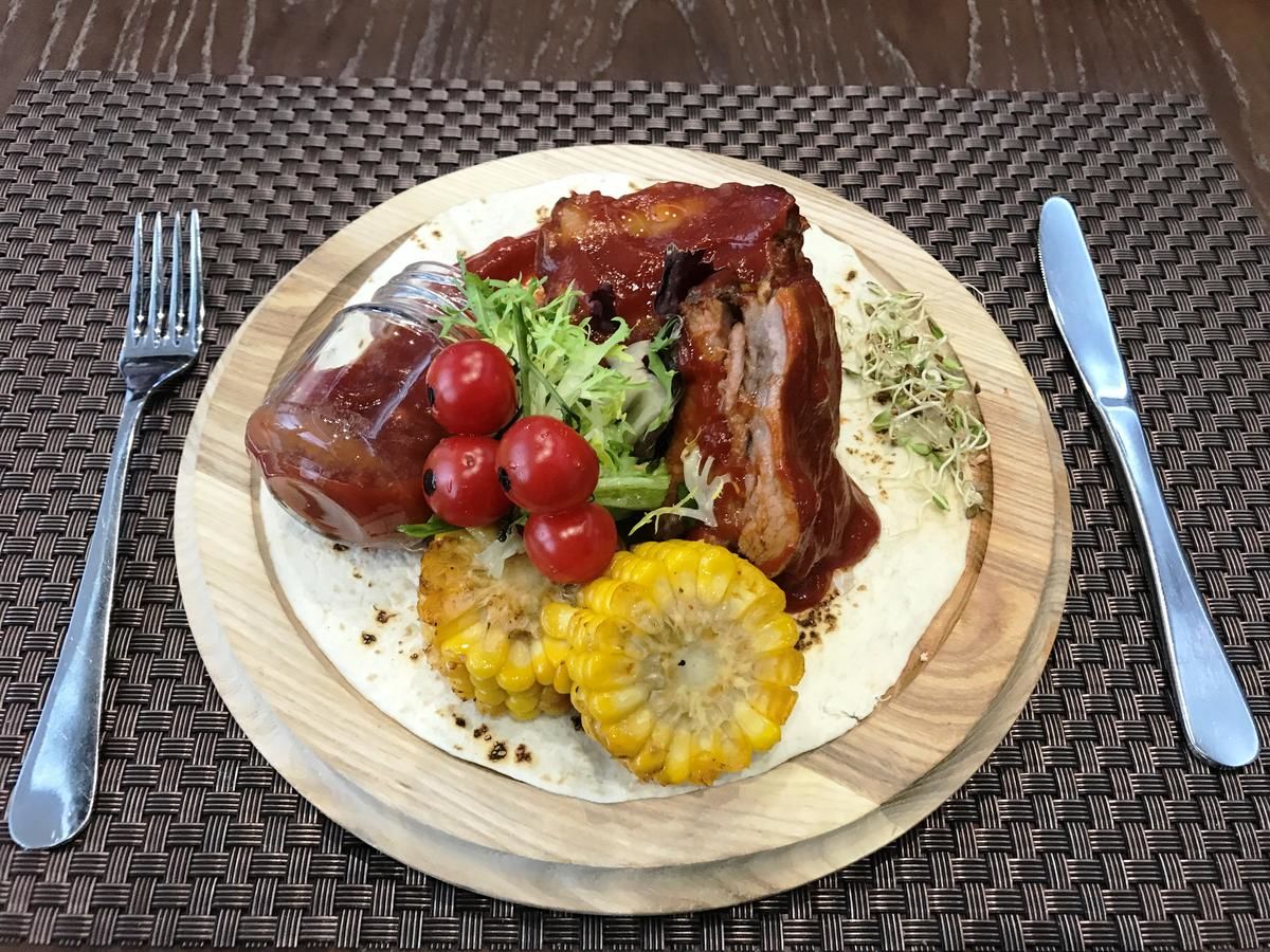 Отель Bratislava Hotel Kyiv Киев