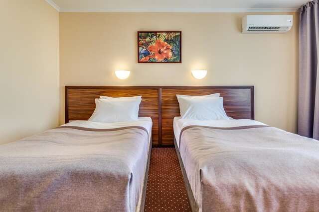 Отель Bratislava Hotel Kyiv Киев-33