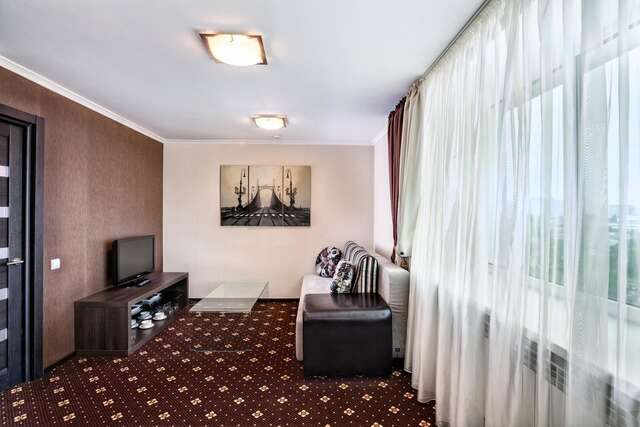 Отель Bratislava Hotel Kyiv Киев-39